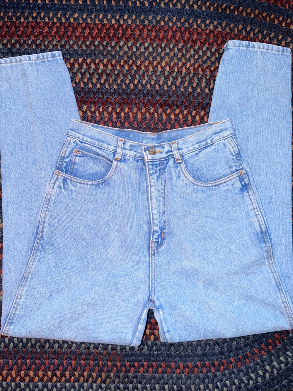 Vintage Bill Blass Light Wash High-Rise Straight Leg Jeans